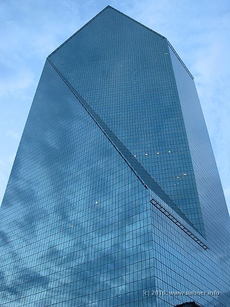 IMG_0065.jpg - THE magic tower of Dallas skyline