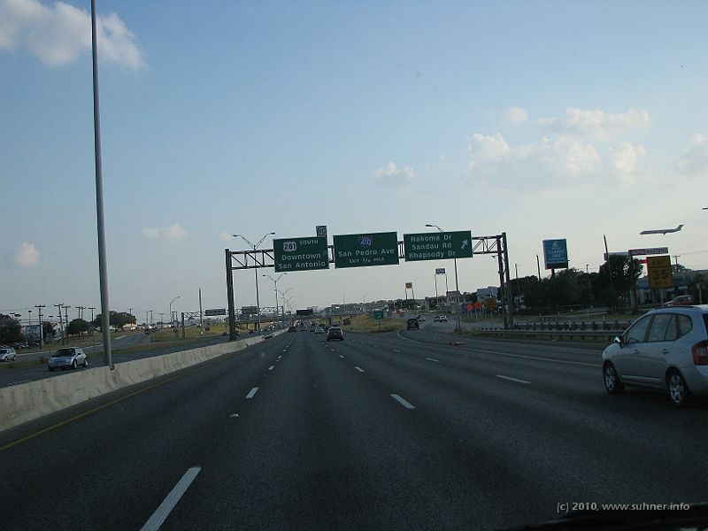 IMG_0579.JPG - Heading towards San Antonio