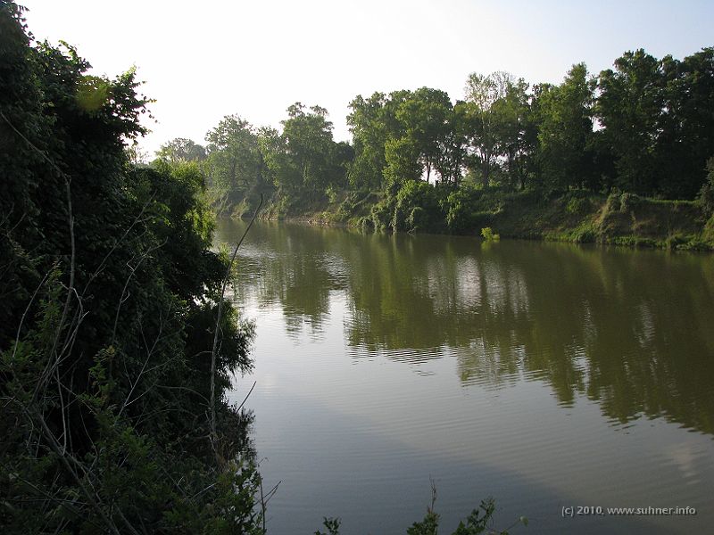 IMG_0819.JPG - ...and Colorado River (the Texas Colorado...) is all quiet.